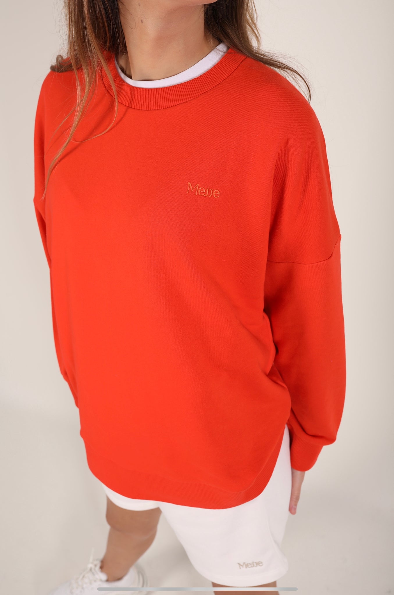 Turuncu sweatshirt